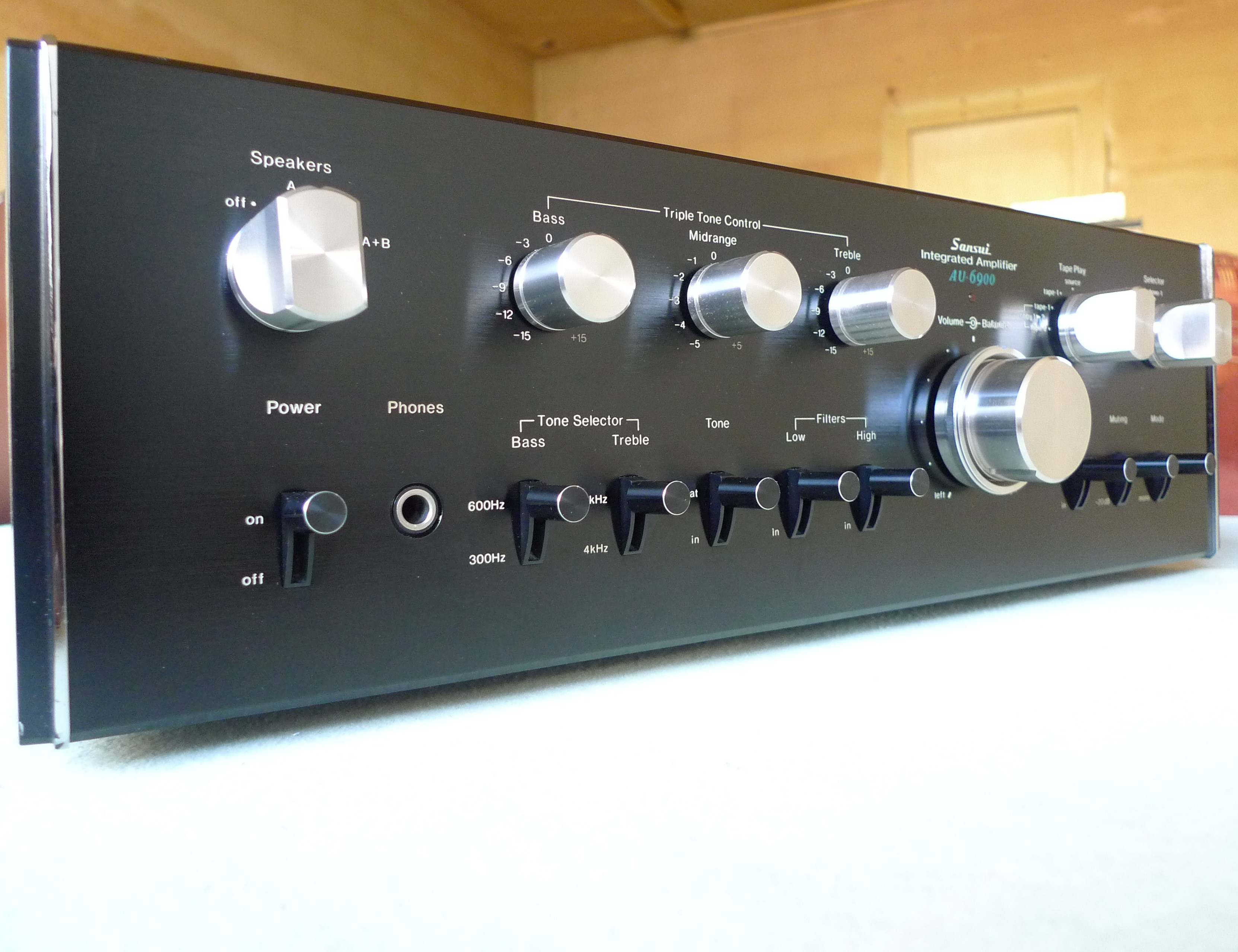 SANSUI サンスイ AU-6900 プリメインアンプ】 SANSUI AU-6900